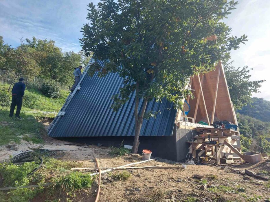 Sendvič paneli i prateća oprema